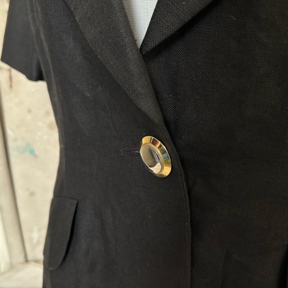 MaxMara Black Short Sleeve Linen Blazer - Picture 2 of 6